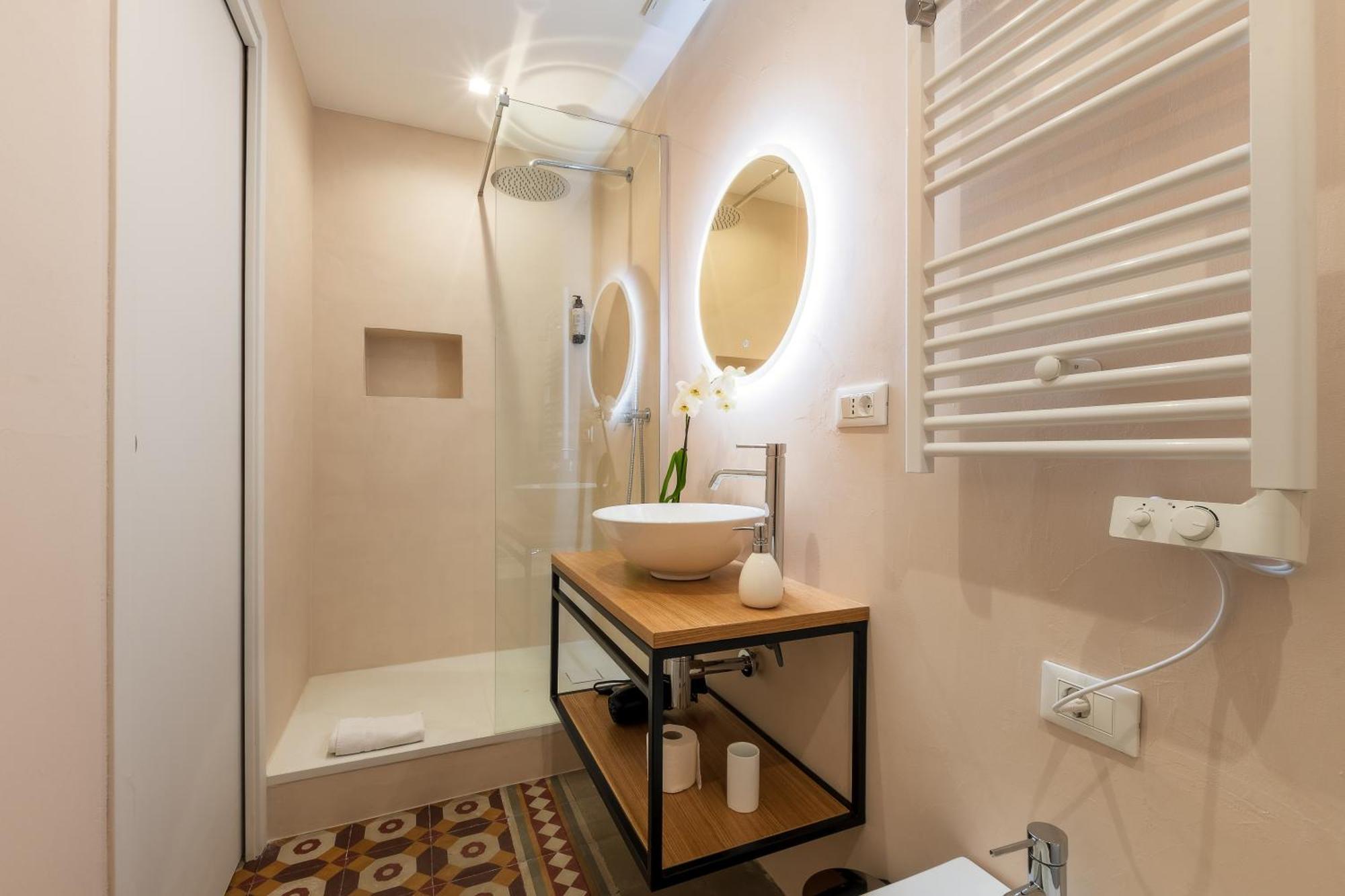 Casa Mo Room And Suite Palermo Exterior photo